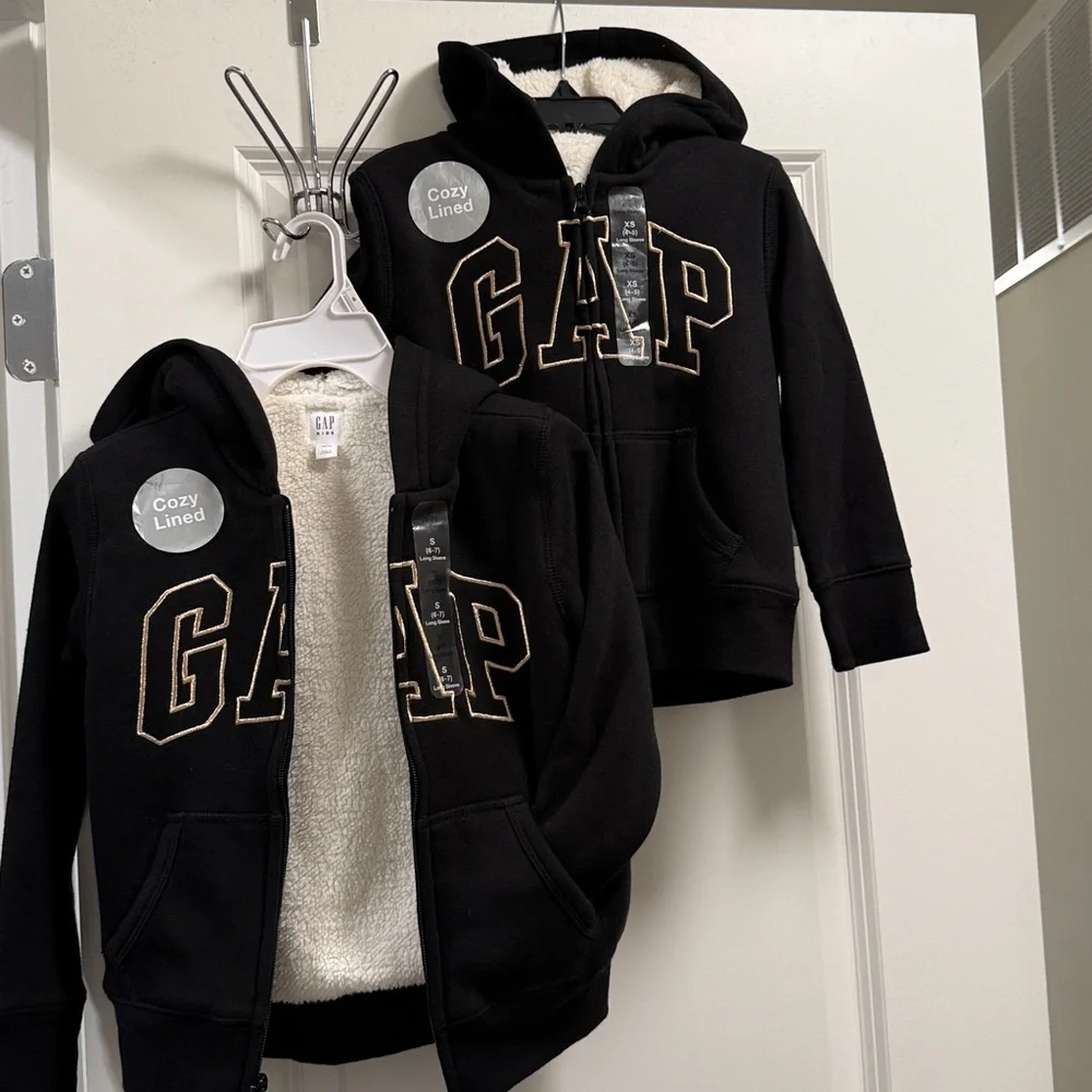 GAP Kids Logo Sherpa Hoodie and Jeans